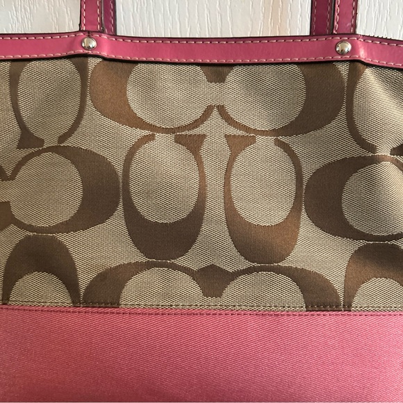 Coach vintage tan/pink with stripe shoulder bag medium size gorgeous - Picture 14 of 15